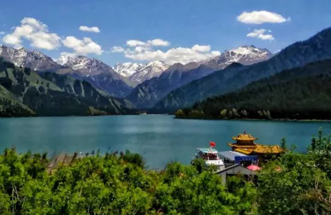 江布拉克旅游 江布拉克距离乌鲁木齐有多远 新疆的江布拉克在哪儿 江布拉克旅游 江布拉克距离乌鲁木齐有多远 新疆的江布拉克在哪儿