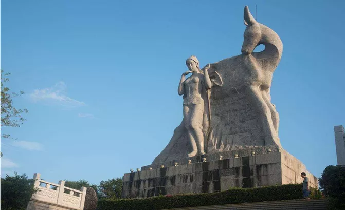 鹿回头公园
