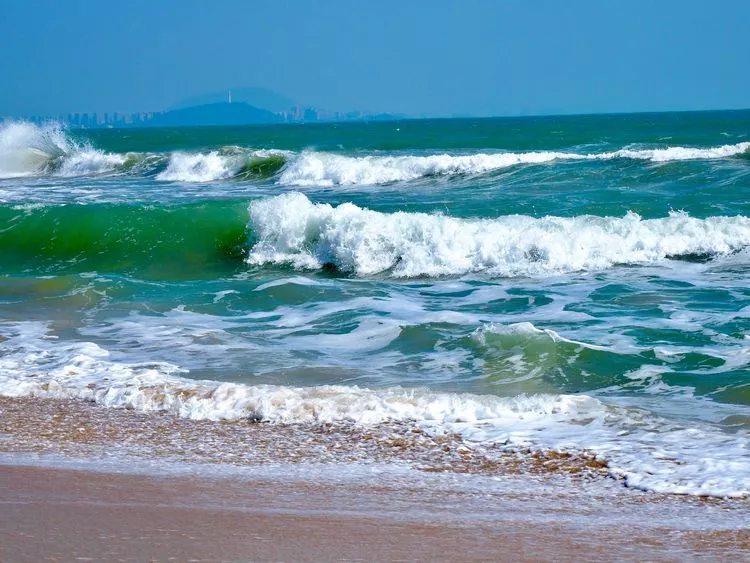 海棠湾海浪